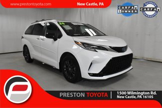 Certified 2024 Toyota Sienna XSE image 1