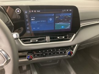 New 2026 Chevrolet Equinox LT w/ Convenience Package II image 1