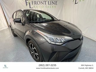 Used 2021 Toyota C-HR XLE image 1