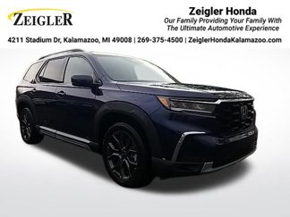 Certified 2024 Honda Pilot Touring image 1