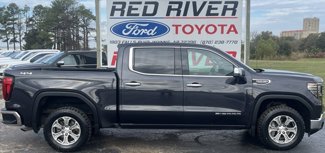 Used 2024 GMC Sierra 1500 SLT image 1