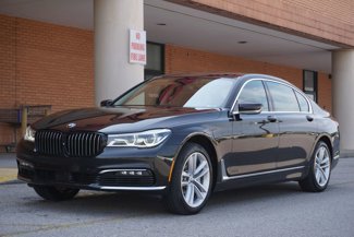 Used 2016 BMW 750i xDrive image 1