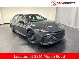 Used 2025 Toyota Camry XSE image 1