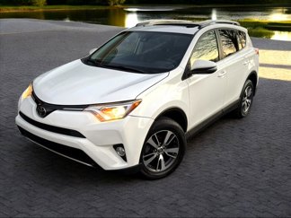 Used 2018 Toyota RAV4 XLE image 1