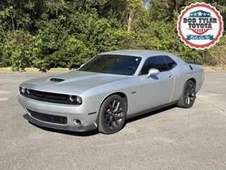 Used 2023 Dodge Challenger R/T w/ Blacktop Package image 1