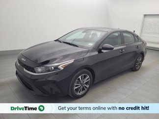 Used 2023 Kia Forte LXS image 1