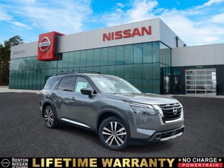 New 2025 Nissan Pathfinder Platinum w/ Cargo Package image 1