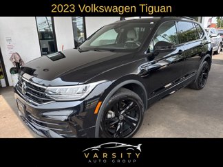 Used 2023 Volkswagen Tiguan SE R-Line image 1