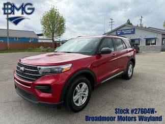 Used 2021 Ford Explorer XLT image 1