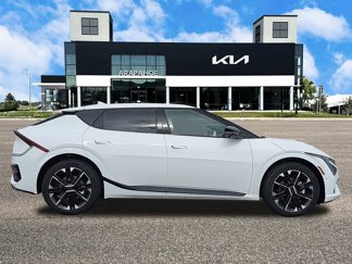 New 2025 Kia EV6 GT-Line image 1