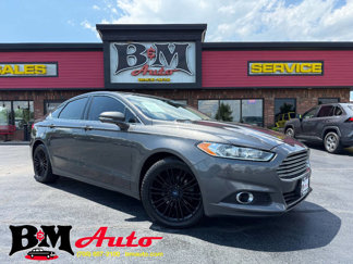 Used 2016 Ford Fusion SE w/ Equipment Group 202A image 1