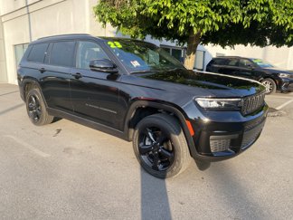 Used 2023 Jeep Grand Cherokee L Laredo image 1
