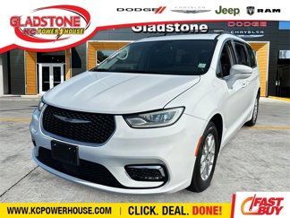 Used 2022 Chrysler Pacifica Touring-L image 1