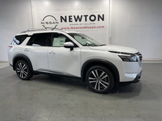 New 2025 Nissan Pathfinder Platinum w/ Cargo Package image 1