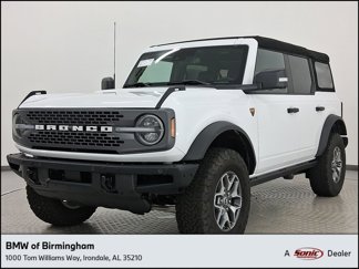 Used 2024 Ford Bronco Badlands image 1