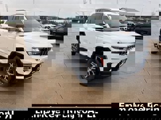 New 2025 Jeep Grand Cherokee Limited image 1