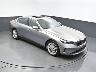 Certified 2024 BMW 530i image 1