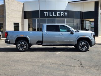 New 2025 GMC Sierra 3500 Denali Ultimate image 1
