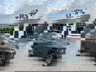 New 2025 Chevrolet Trax LT w/ Sunroof Package image 1