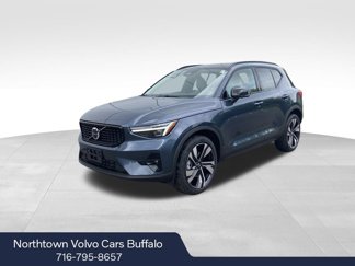 New 2026 Volvo XC40 B5 Ultra image 1