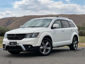 Used 2017 Dodge Journey Crossroad image 1