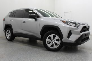 Used 2022 Toyota RAV4 LE image 1