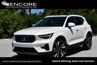 Used 2025 Volvo XC40 B5 Plus w/ Protection Package Premier image 1