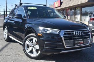 Used 2019 Audi Q5 2.0T Premium w/ Convenience Package image 1