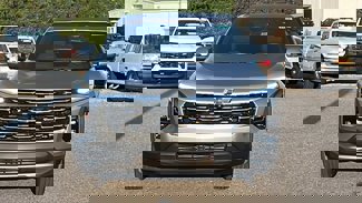 New 2026 Chevrolet Equinox LT w/ Safety and Technology Package video 2
