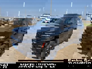 New 2025 Jeep Grand Cherokee L Limited image 1