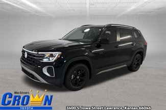New 2026 Volkswagen Atlas Peak Edition image 1
