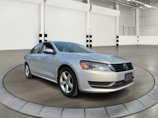 Used 2012 Volkswagen Passat 2.5 SE image 1