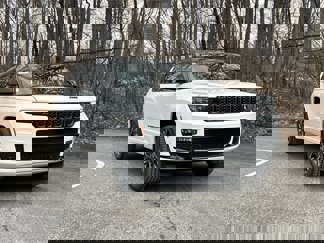 New 2025 Jeep Grand Cherokee L Summit image 1