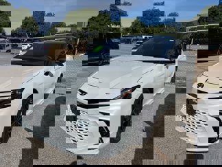 Used 2025 Toyota Camry XSE image 1