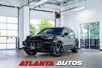 Used 2024 Porsche Cayenne image 1