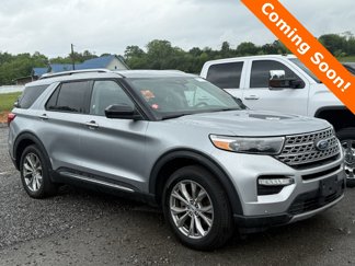 Used 2023 Ford Explorer Limited image 1