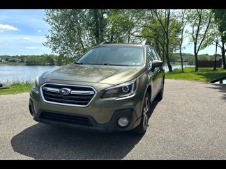 Used 2019 Subaru Outback 2.5i Limited image 1