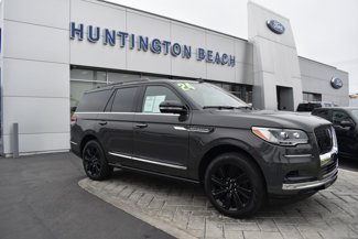 Used 2024 Lincoln Navigator Black Label image 1