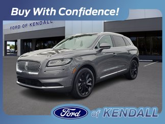 Used 2023 Lincoln Nautilus Reserve image 1
