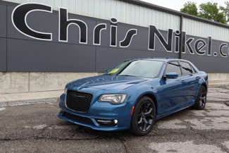 Used 2022 Chrysler 300 Touring L w/ Comfort Group image 1