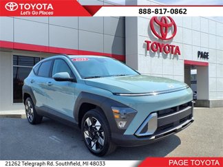 Used 2025 Hyundai Kona SEL image 1