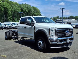 New 2025 Ford F550 4x4 Crew Cab Super Duty image 1