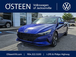 Used 2023 Hyundai Elantra SEL w/ Convenience Package image 1