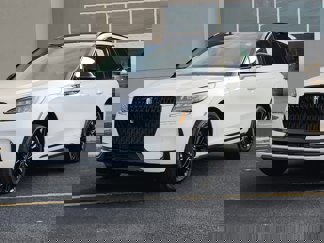 New 2025 Lincoln Corsair FWD w/ Equipment Group 101A image 1