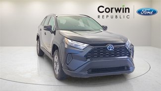 Used 2024 Toyota RAV4 XLE image 1