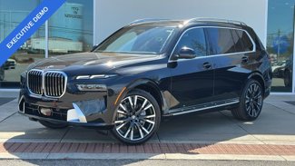 Used 2025 BMW X7 xDrive40i image 1