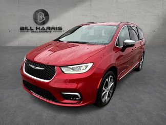 New 2025 Chrysler Pacifica Pinnacle w/ Trailer Tow Group image 1