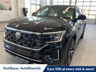 New 2025 Volkswagen Atlas Cross Sport SEL Premium R-Line image 1