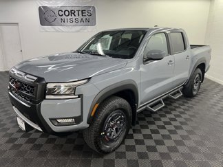 New 2025 Nissan Frontier PRO-4X w/ Tow Package image 1