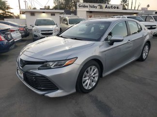 Used 2019 Toyota Camry LE image 1